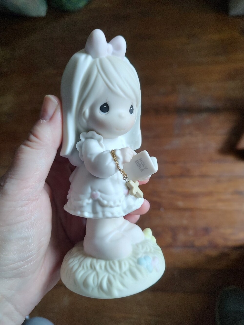 First Communion Figurine - Picture 2 of 5